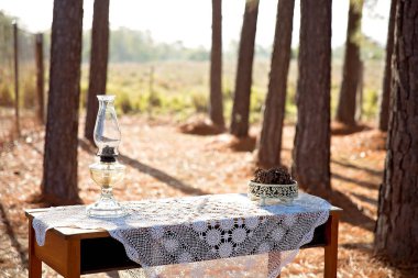 Romantik açık evlilik töreni kurmak