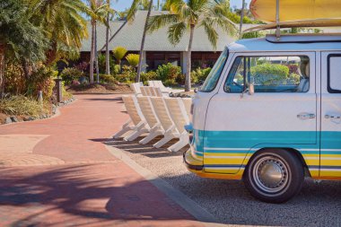 Bir lüks tatil ada renkli araba havuz tarafında çare Whitsundays Avustralya'da