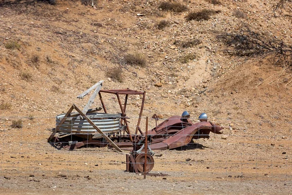 Matériel Minier Abandonné Sur Les Champs Gemmes Saphir Australie — Photo
