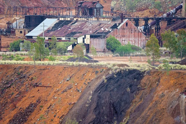 Edificios Abandonados Cerrada Mina Oro Mount Morgan Cayendo Mal Estado — Foto de Stock