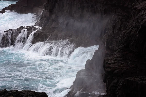 Kıyı Şeridi Avustralya On Blowholes Of Frothing Ekoloji — Stok fotoğraf