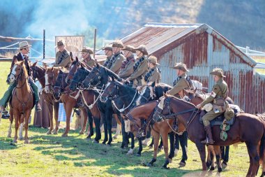 Snowy River Bush Festivali'nden Adam'da Hafif At Tugayı'nın Yeniden Canlandırılması 2019