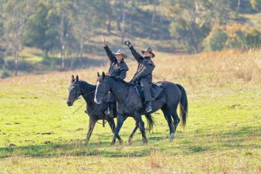 Snowy River Bush Festivali 2019'dan Man'de Biniciler Yeniden Canlandırma İçin Geliyor