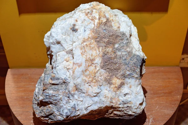 Vénák arany a Quartz rock — Stock Fotó