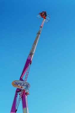 Bir Funfair at Hızlı Thrill Ride