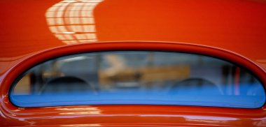 Turuncu Vintage Hot Rod araba arka pencere yakın çekim