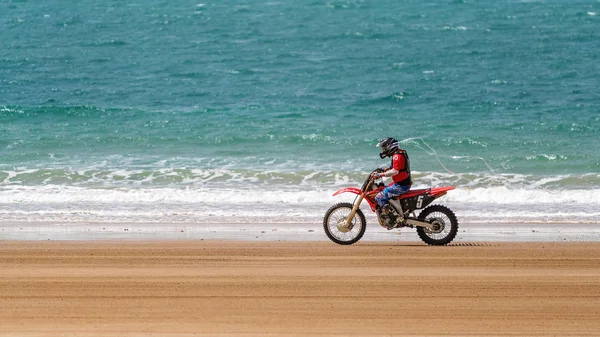 Praia de corrida de moto — Fotografia de Stock