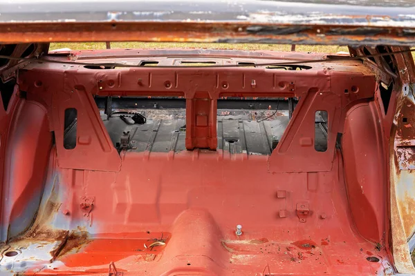 Close Van Het Roestige Frame Van Een Klassieke Auto Die — Stockfoto