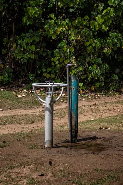 Une Fontaine Boire Robinet Plage Pour Étancher Soif Laver Sable — Photo