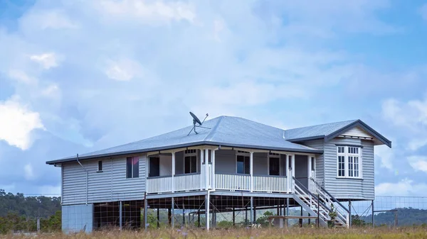 Mackay Queensland Australia Septiembre 2020 Una Casa Estilo Colonial Puestos — Foto de Stock