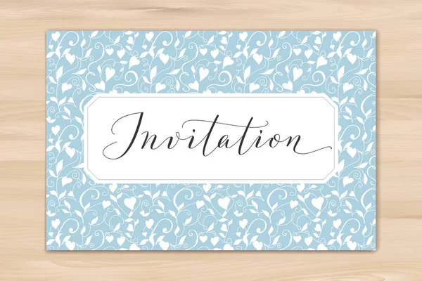 Cartão de convite com caligrafia personalizada escrita à mão e fundo de corações. Ótimo para design de festa de casamento e aniversário, cartões, banners . —  Vetores de Stock