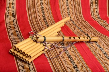Panpipes ve Güney Amerika'dan flüt