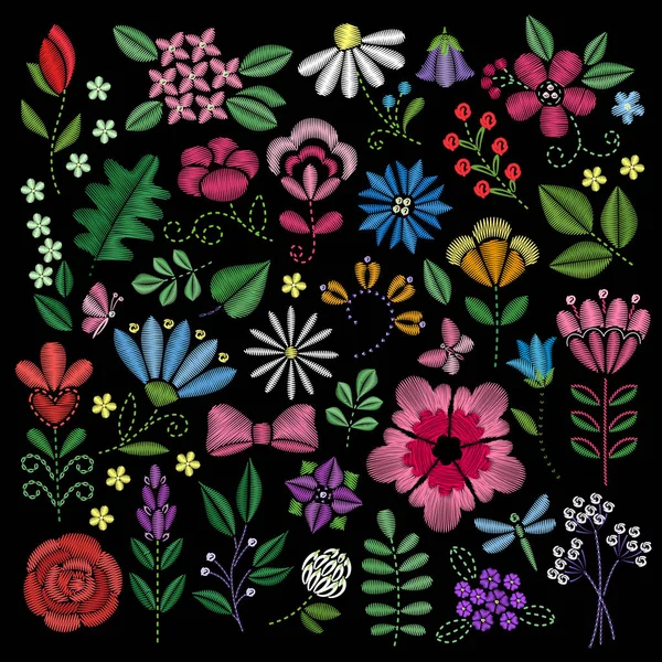 刺绣元素。花, 叶子, 蜻蜓, 蝴蝶绣在黑色的背景。创造手工设计的花卉图案。时尚设计。矢量绣插图 — 图库矢量图片