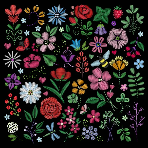 Elementos de bordado. Flores, folhas, libélulas, borboletas bordadas em fundo preto. Motivos florais para a criação de design artesanal. Ilustração bordada vetorial — Vetor de Stock
