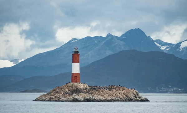 This light house was built in 1920 with the name of Les Eclaireurs. Located in the Beagle channel at the end of the world.