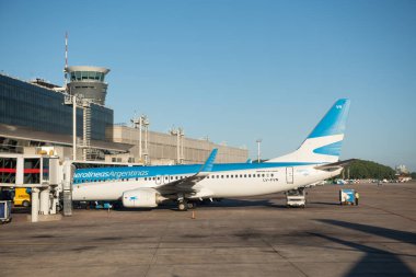 Buenos Aires, Arjantin - 3 Nisan 2019: Evden ayrılmadan önce Aerolineas Argentinas 'ın iç uçuşu