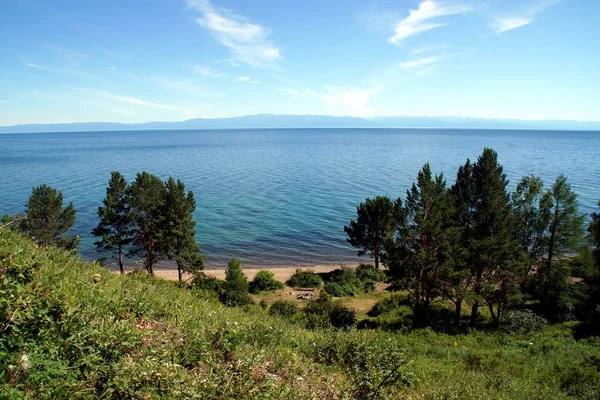Danau Baikal Adalah Danau Terdalam Dunia Hal Ini Tidak Hanya Stok Foto