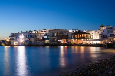 Mykonos Adası Yunanistan'binaların görünümü