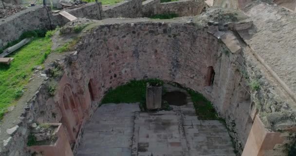 Nagorno-Karabaj, Monasterio Dadivank, 218.4.28 8-19-4 D38 _ CC . — Vídeo de stock