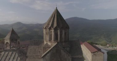Gandzasar Manastırı. dikey pan. örtüsünü açmak atış. 426 21255 1.