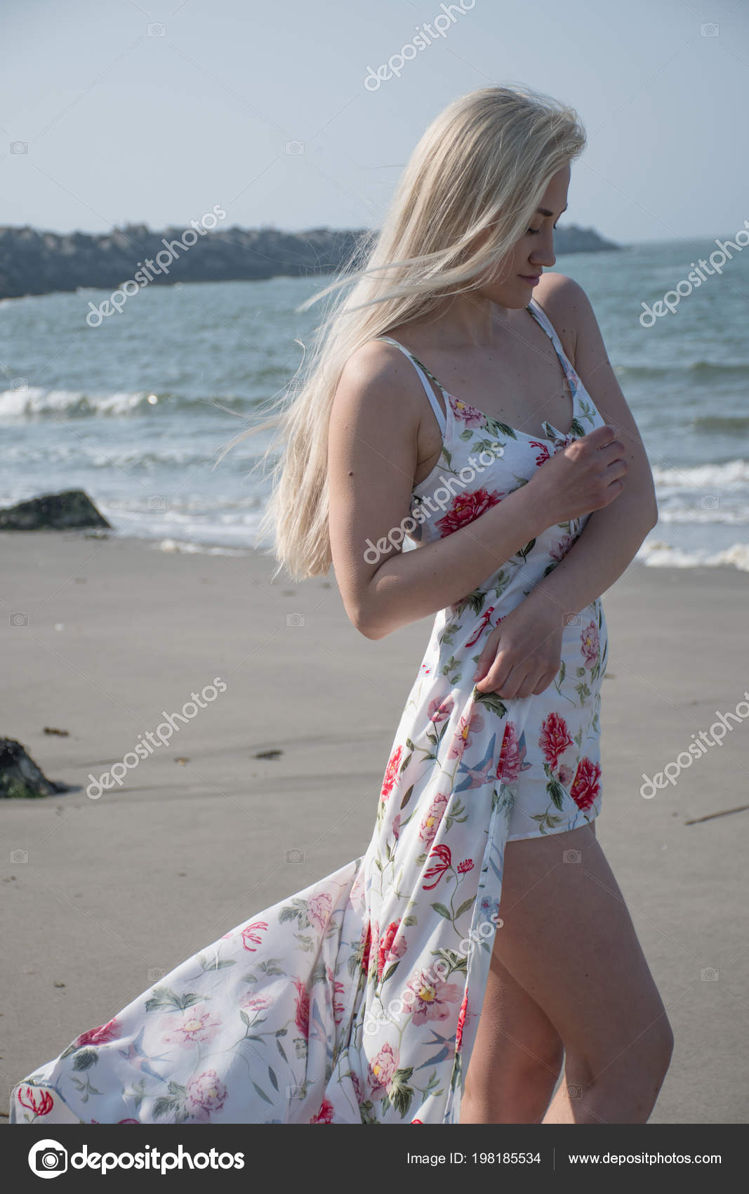 Blonde girl beach — 4