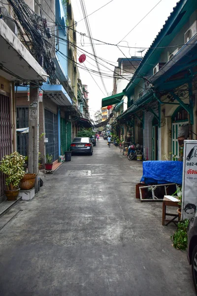Barrio pobre y pobreza en las calles de Bangkok —  Fotos de Stock