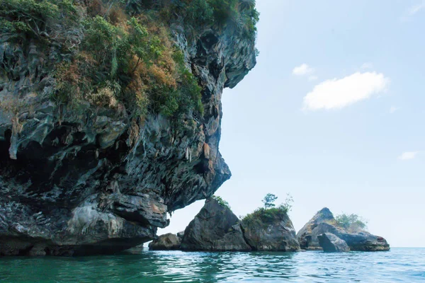 Thailand Rocks and Islands. sea with rocks. Rocks and vegetation