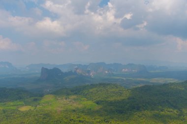 Tub Kaek Nak Hill Doğa Trail bakış açısı. Krabi eyaleti. Thaila