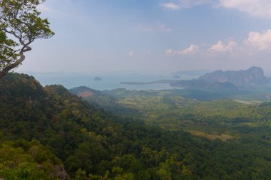 Tub Kaek Nak Hill Doğa Trail bakış açısı. Krabi eyaleti. Thaila