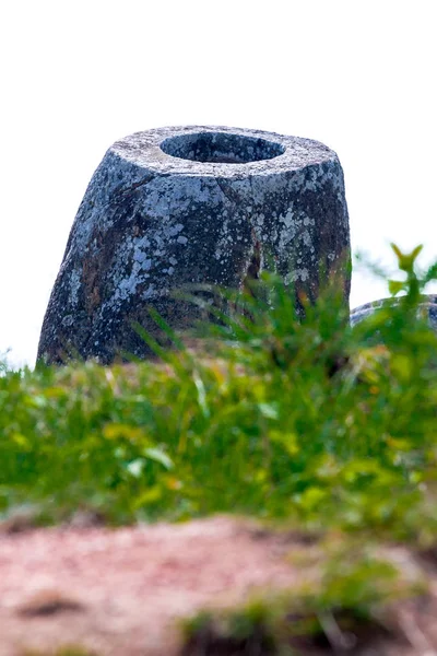 Llanura de frascos en Laos, la tumba o los santuarios — Foto de Stock