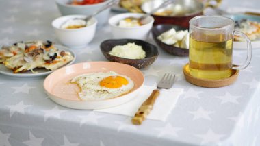 çok zengin sabah kahvaltı