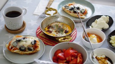 çok zengin sabah kahvaltı