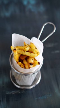 siyah masada patates kızartması