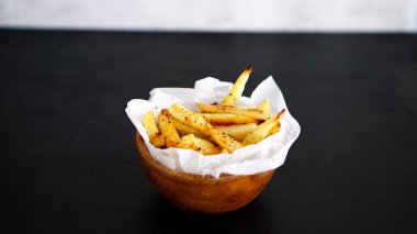 siyah masada patates kızartması