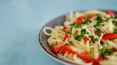 tam sebze spagetti makarna