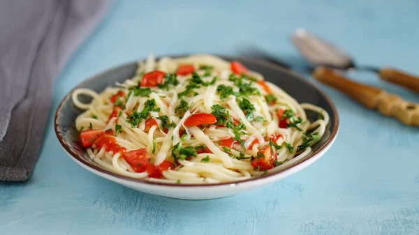 Pâtes Spagetti Aux Légumes Complets Photo De Stock
