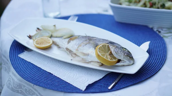 Tasty Fish Standing Plate — Stock Photo, Image