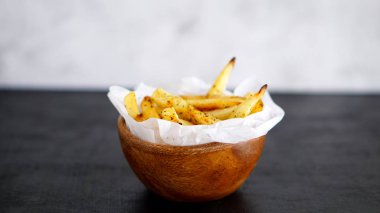 siyah masada patates kızartması