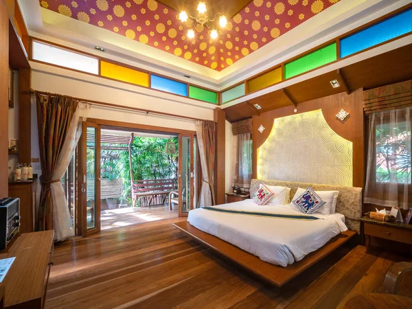 Luxuszimmer Mit Bett Mit Vintage Dekoration Zimmer Des Hotelresorts Thailand — Stockfoto