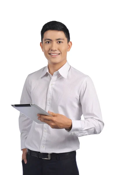 Beyaz arka plan üzerinde izole üniforma lı Asyalı genç yakışıklı çekici adam — Stok fotoğraf