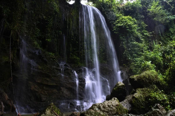 Bela Cachoeira Panohan Classificada Como Uma Das Melhores Cachoeiras Java — Fotografia de Stock