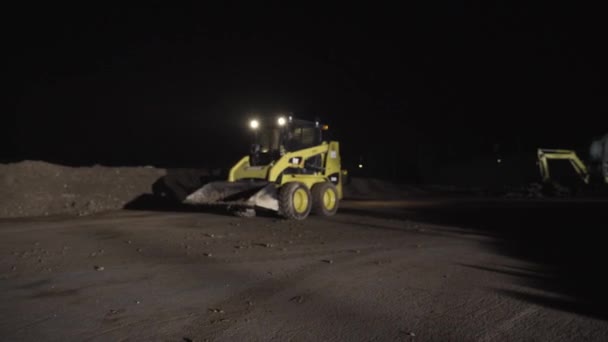 Small Skid Steer Loader Spinning Circle — Stock Video