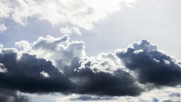 Timelapse Des Nuages Sombres — Video