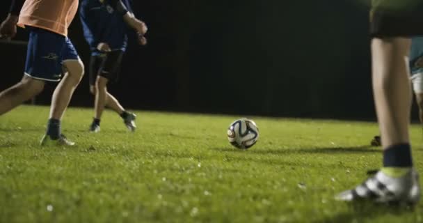 Діти Навчання Футболу — стокове відео