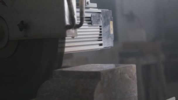 Circular Saw Cutting Water Starts Flow — Stock Video