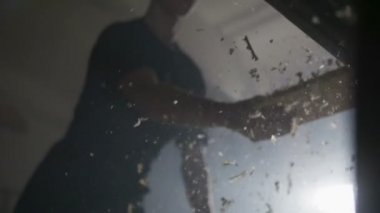  Bir ahşap tahta Parlatma makine dışarı alarak