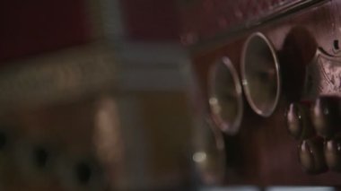  Bir akordeon yakın çekim