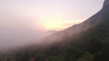  Günbatımı hava atış