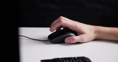 Düğmesini tıklatıp fare kaydırma