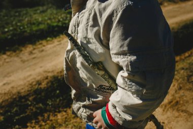 Çocuklar eğleniyor oynarken